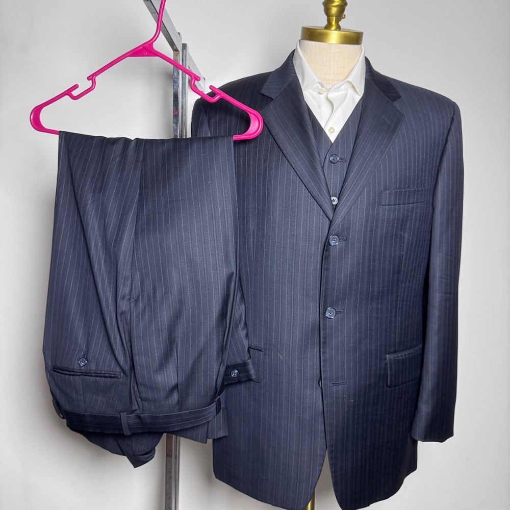 Tasso Elba 3-Piece Suit Mens 42R 36x28 Gray Pinstripe Wool 3-Button Vest